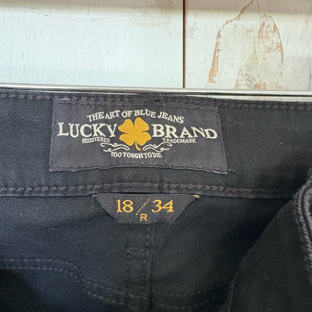Lucky Brand Women’s Dark Gray Jeans